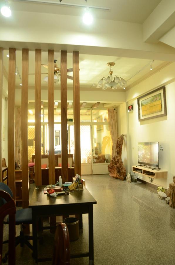 East Of Love Homestay Hualien Eksteriør billede