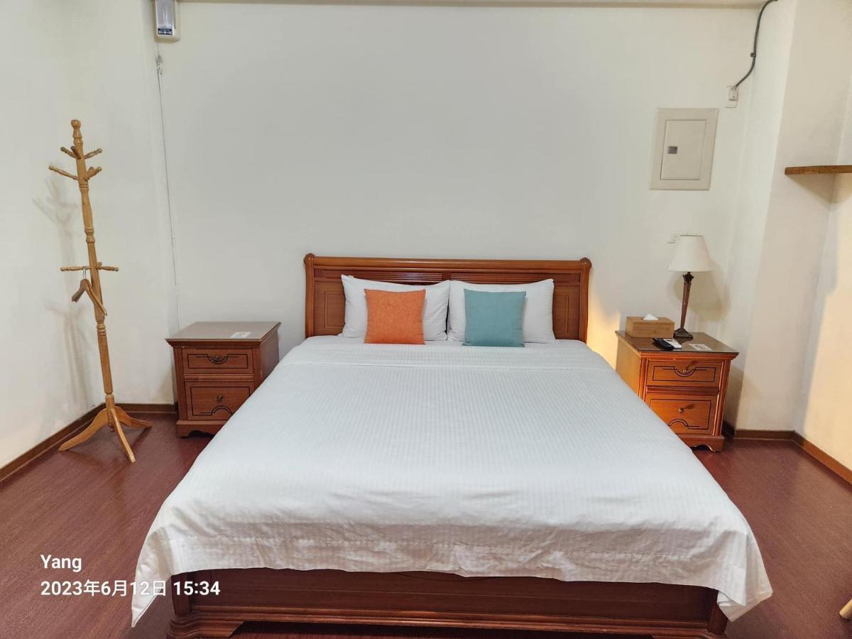 East Of Love Homestay Hualien Eksteriør billede